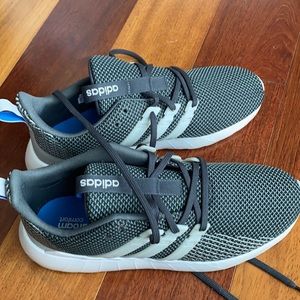 Adidas men’s sneaker
